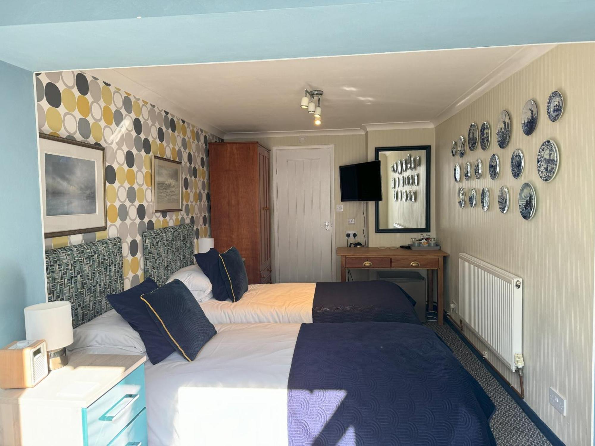 Knights Court Hotel Горад Грэйт Ярмут Стая снимка